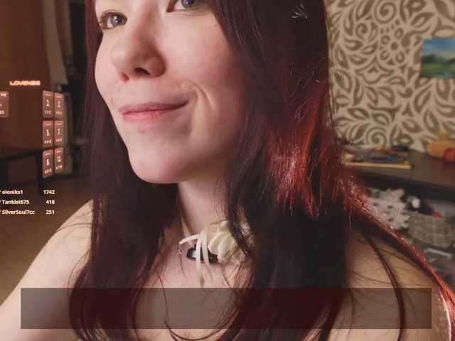 velouraa live cam on BongaCams