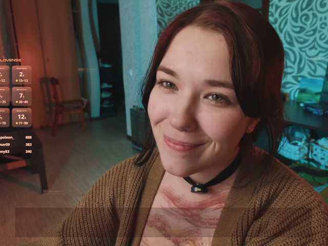 velouraa live cam on BongaCams