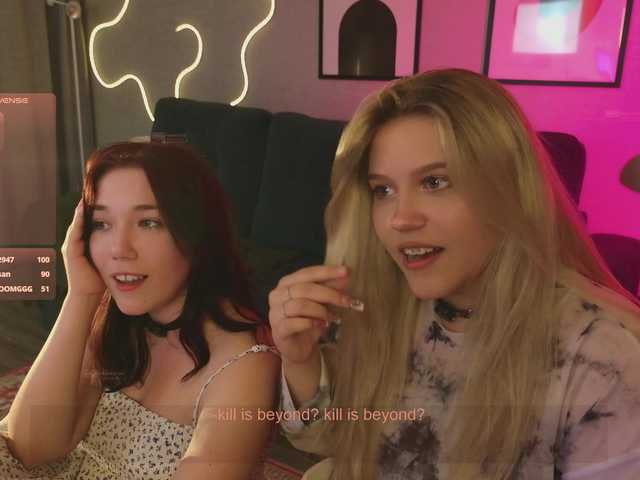 velouraa live cam on BongaCams