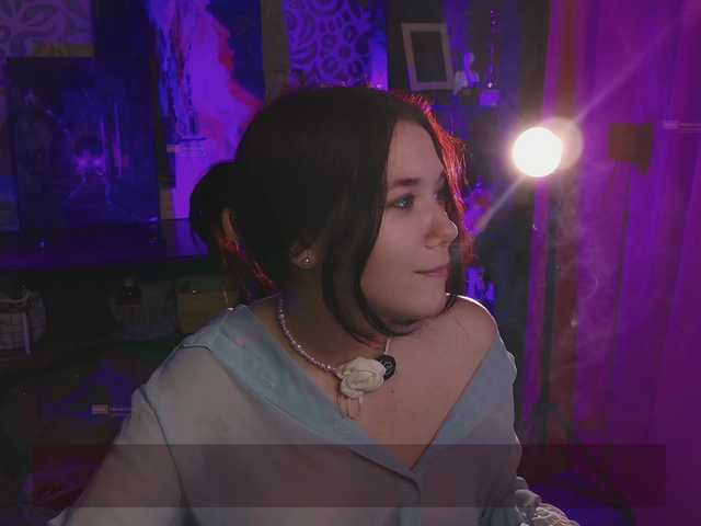 velouraa live cam on BongaCams