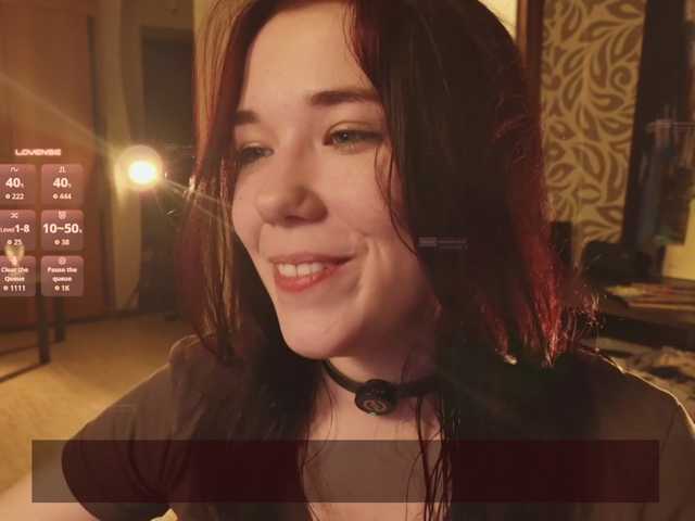 velouraa live cam on BongaCams