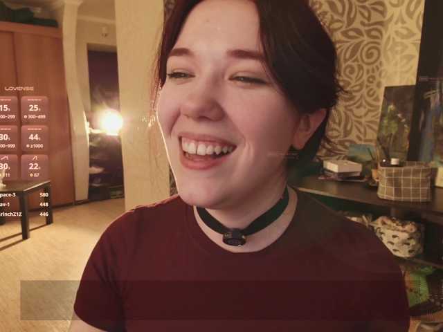 velouraa live cam on BongaCams