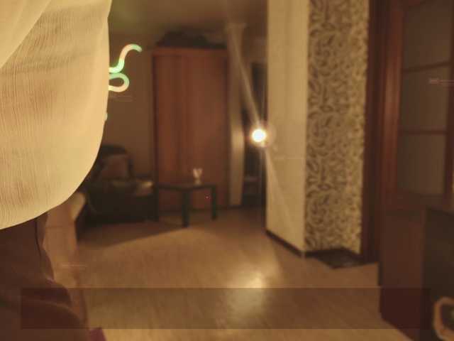 velouraa live cam on BongaCams