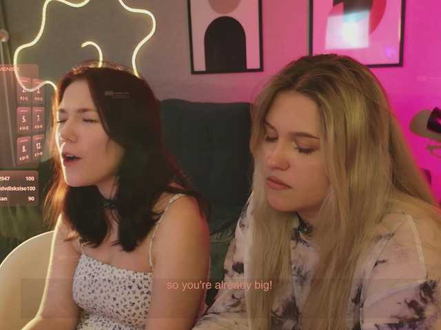 velouraa live cam on BongaCams