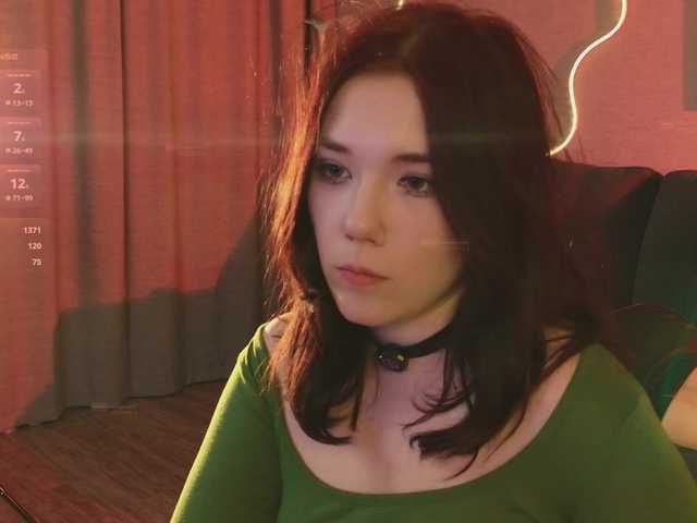 velouraa live cam on BongaCams