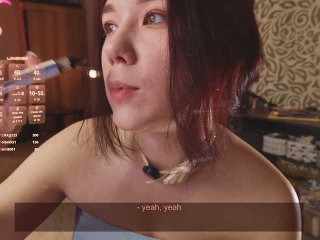 velouraa live cam on BongaCams