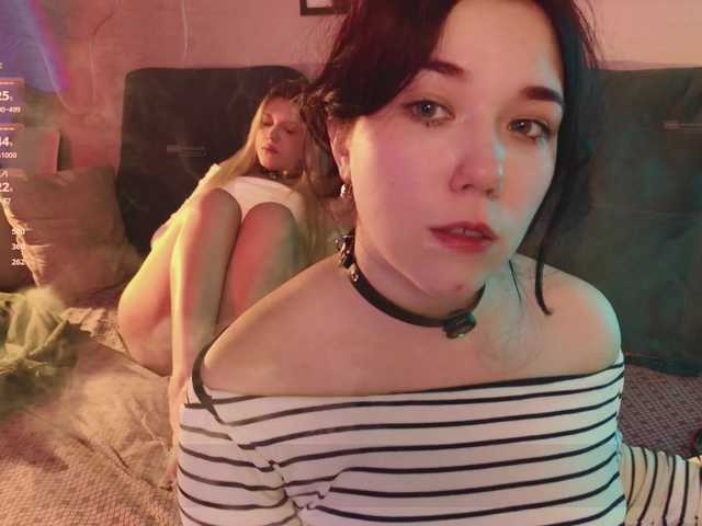 velouraa live cam on BongaCams