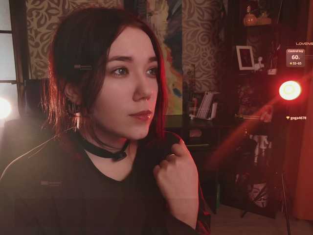 velouraa live cam on BongaCams