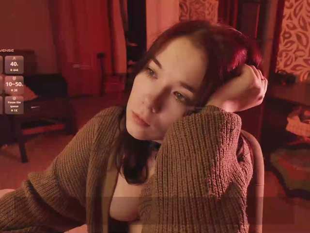 velouraa live cam on BongaCams