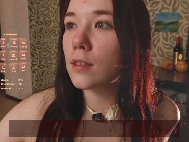velouraa live cam on BongaCams