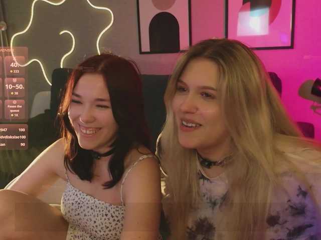 velouraa live cam on BongaCams