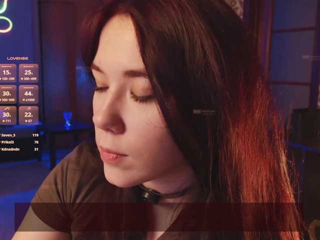 velouraa live cam on BongaCams