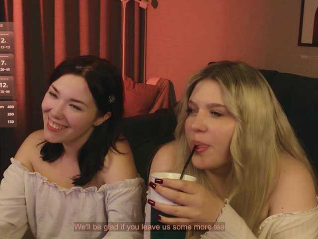 velouraa live cam on BongaCams