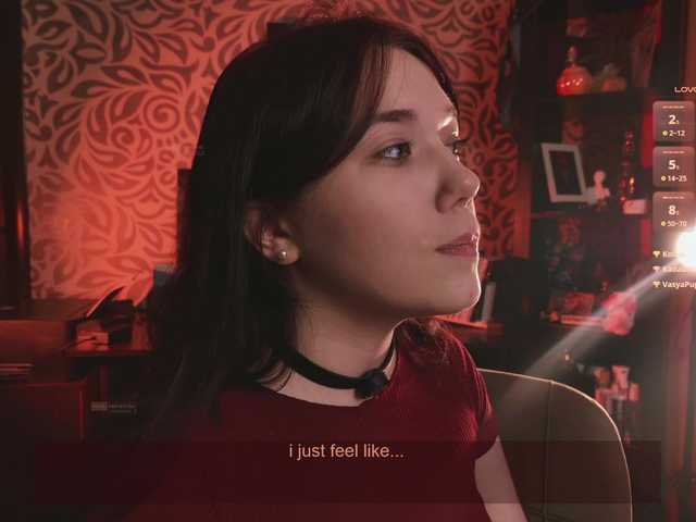 velouraa live cam on BongaCams