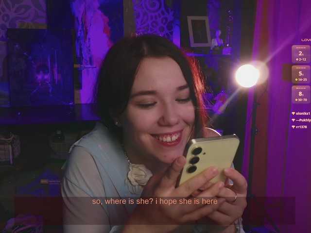 velouraa live cam on BongaCams
