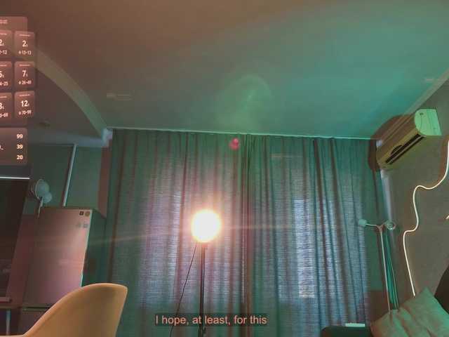 velouraa live cam on BongaCams