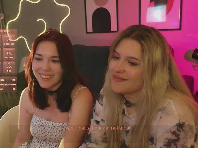 velouraa live cam on BongaCams