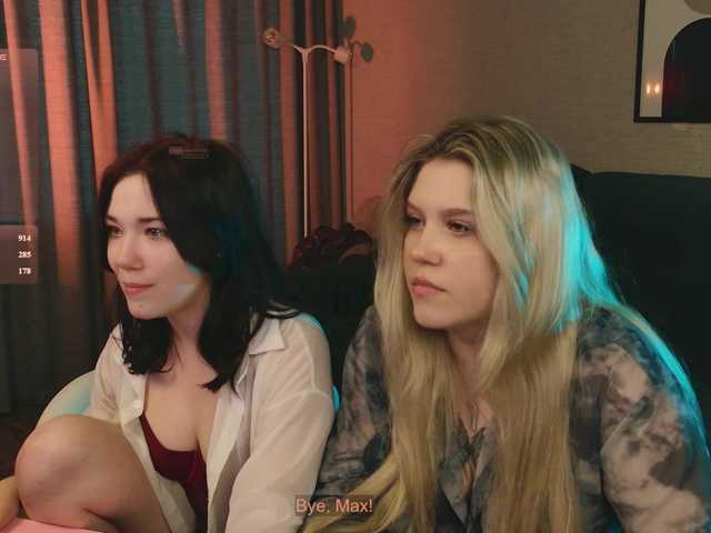 velouraa live sex show