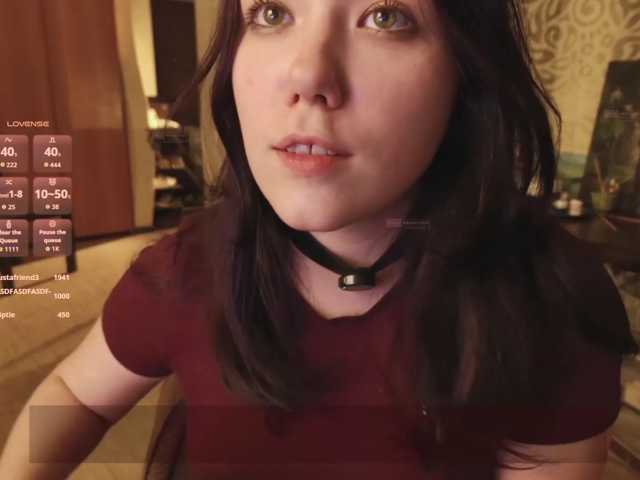 le modèle velouraa est en webcam porno dans un show sur le site bongacams, il possède les tags suivants: White/Caucasian,Redhead,Shaved