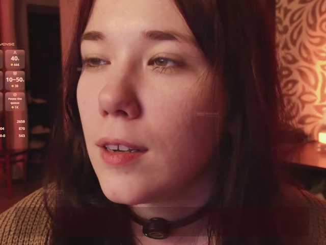 velouraa live cam on BongaCams