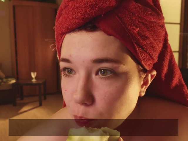 velouraa live cam on BongaCams