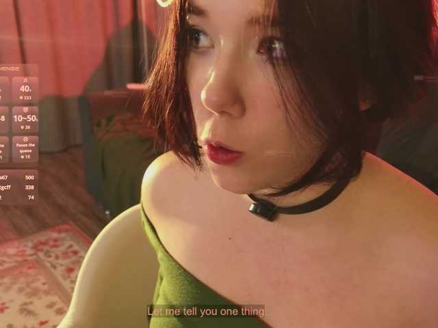 velouraa live cam on BongaCams