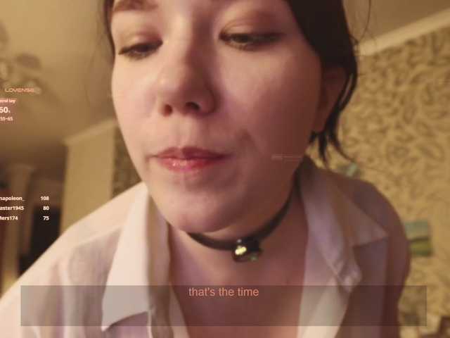 velouraa live cam on BongaCams