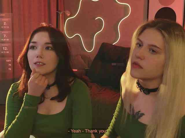 velouraa Sex Cam Show