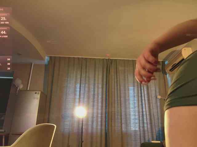 velouraa Sex Cam Show