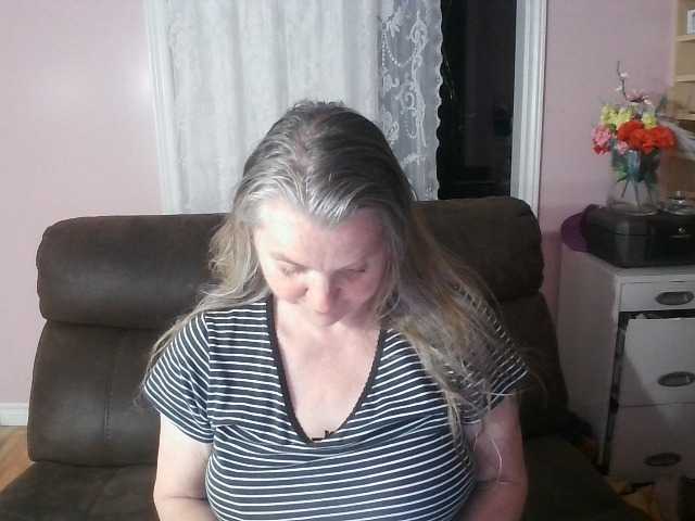 Chealsiek live webcam show