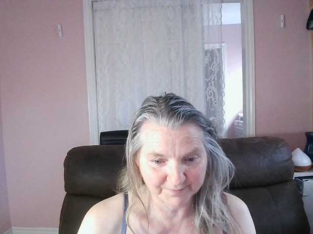Chealsiek live cam on BongaCams