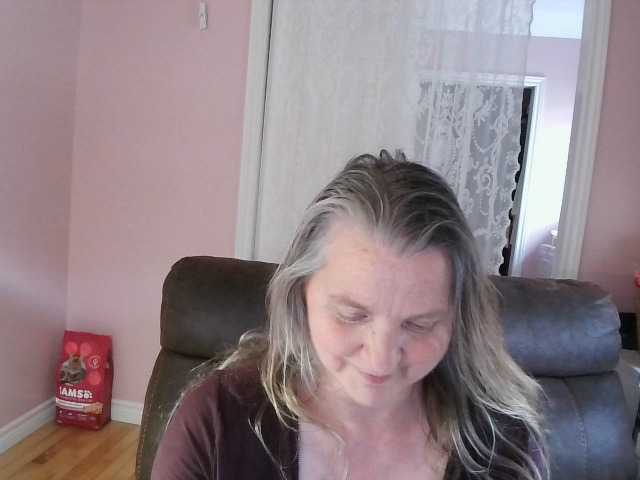 Chealsiek live cam on BongaCams
