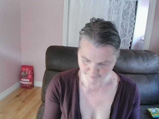 Chealsiek live cam on BongaCams