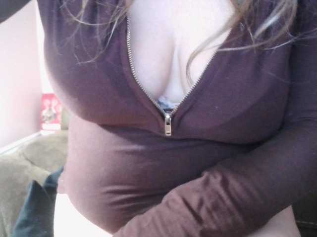 Chealsiek live cam on BongaCams