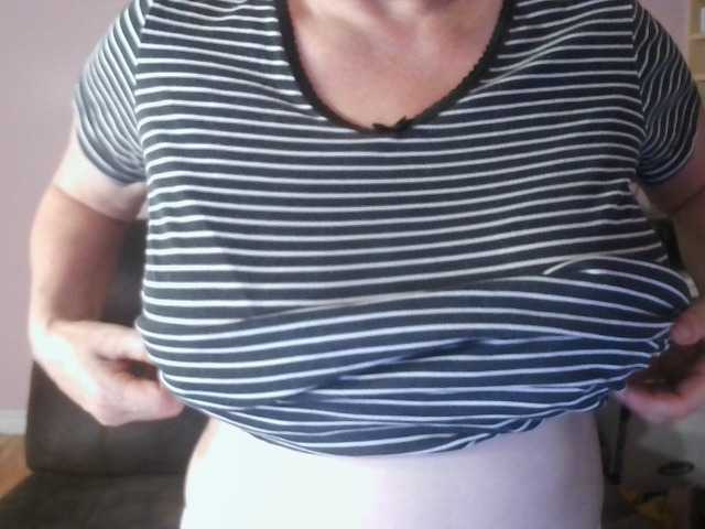 Chealsiek live webcam show