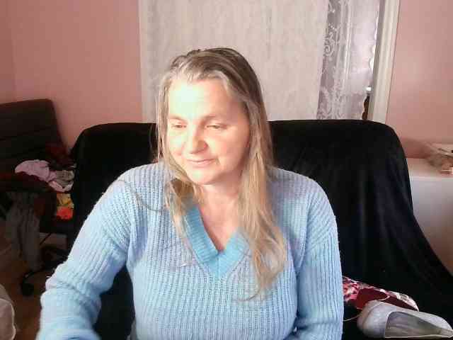 Chealsiek Live Webcam on BongaCams