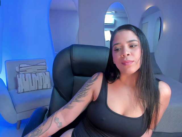 LucyCarterX live cam on BongaCams