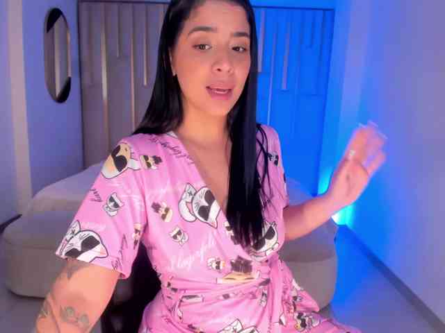 LucyCarterX webcam