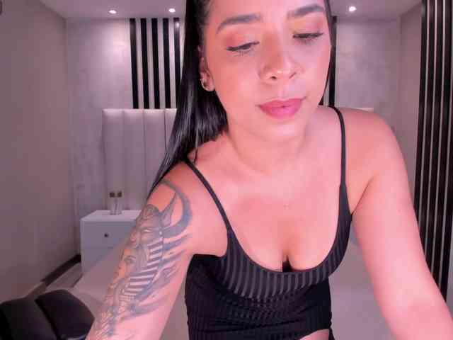 LucyCarterX webcam