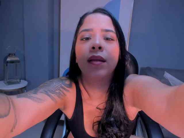 LucyCarterX webcam