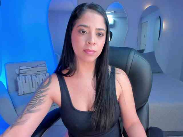 LucyCarterX webcam