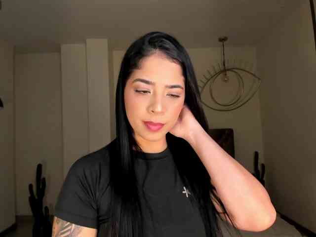 LucyCarterX webcam