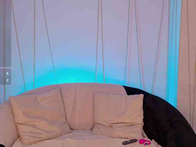 LucyCarterX
