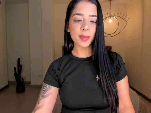 LucyCarterX webcam