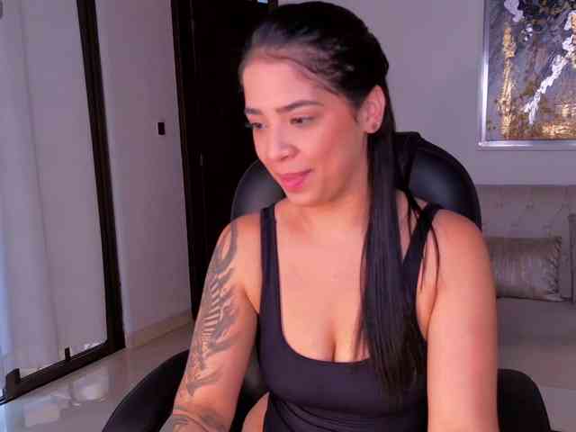 LucyCarterX webcam