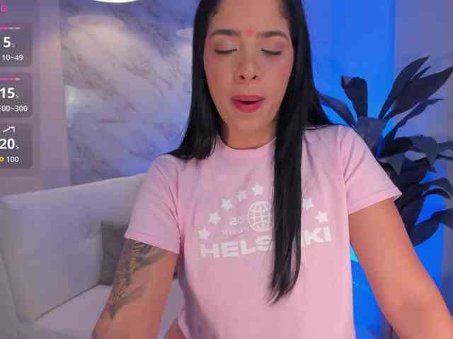 LucyCarterX webcam