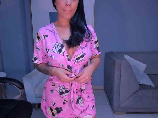 LucyCarterX webcam
