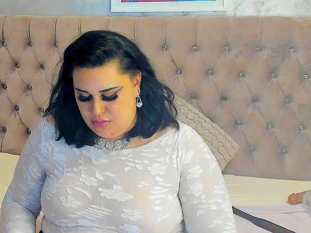 NaomiJasminX webcam