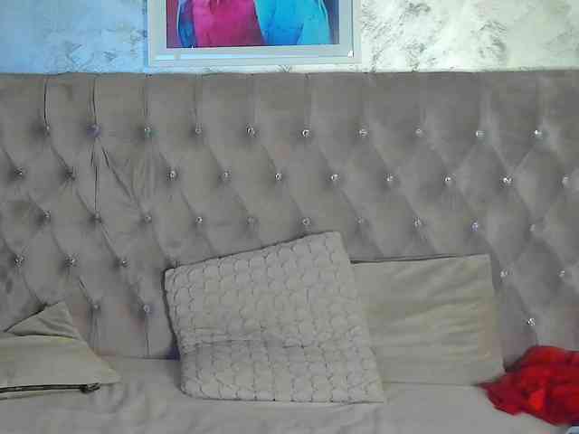 Modella: NaomiJasminX