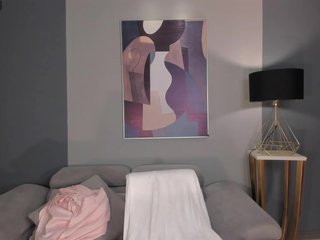 LillySanders Porn Show